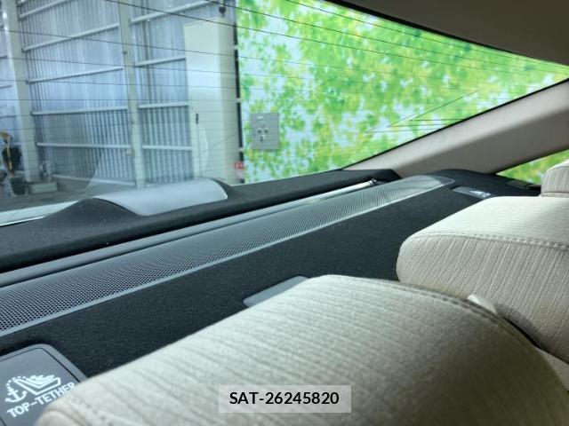 Toyota CROWN HYBRID 2018-11 7822458-5
