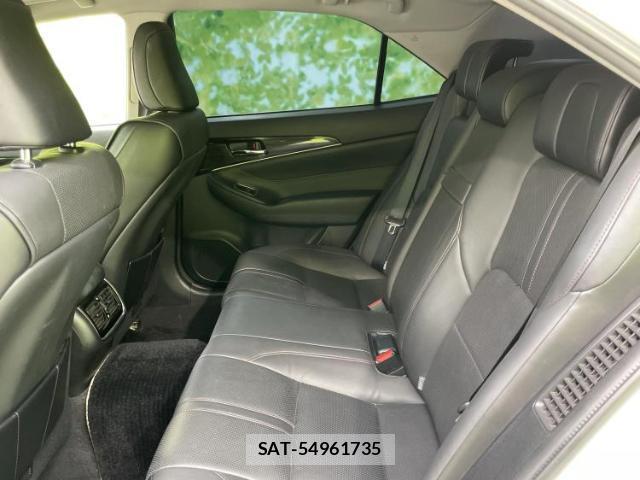 Toyota CROWN HYBRID 2018-03 7822475-7