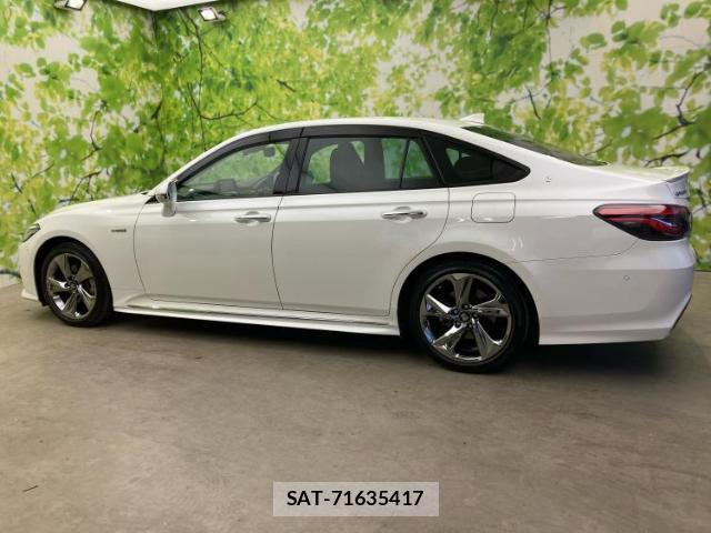 Toyota CROWN HYBRID 2019-11 7822598-1