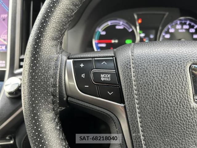 Toyota CROWN HYBRID 2013-02 7822634-17