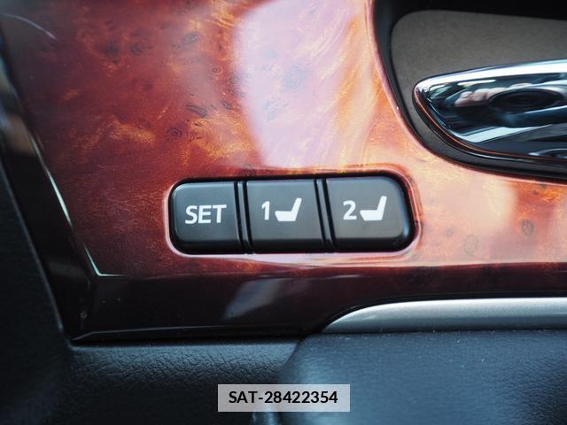Toyota CROWN MAJESTA 2014-08 7812900-14