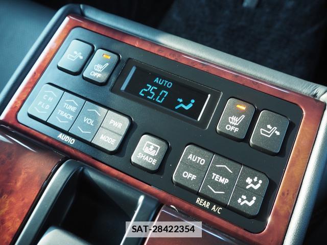 Toyota CROWN MAJESTA 2014-08 7812900-15