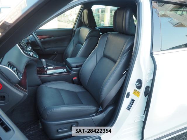 Toyota CROWN MAJESTA 2014-08 7812900-8