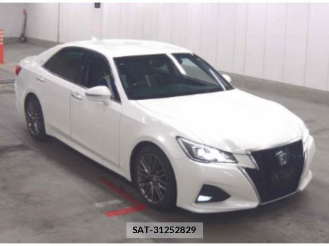 Toyota CROWN 2017-05 7811427-0