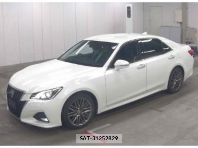 Toyota CROWN 2017-05 7811427-3
