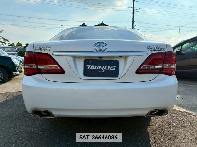 Toyota CROWN 2009-03 7811628-1