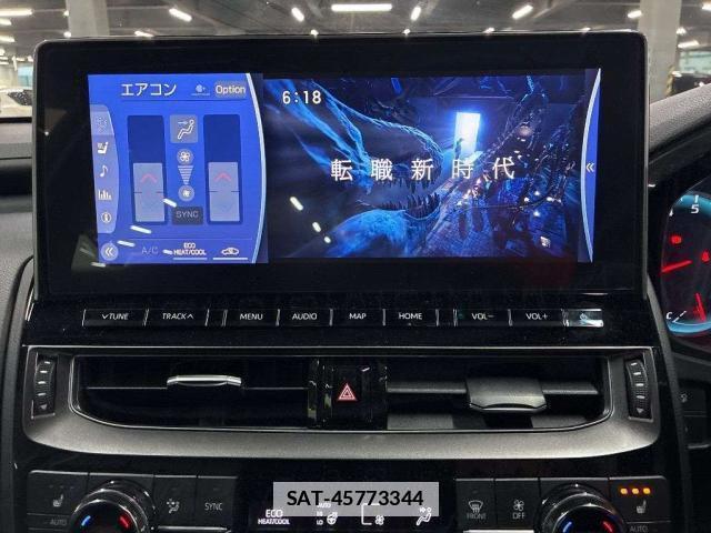 Toyota CROWN 2021-09 7811767-8