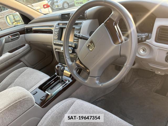 Toyota CROWN 2003-09 7811826-5