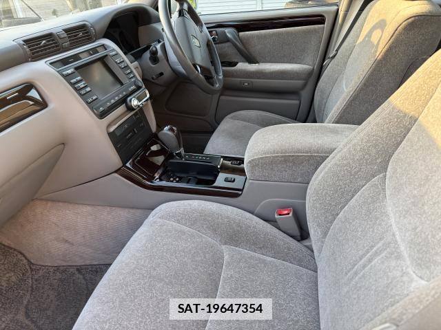 Toyota CROWN 2003-09 7811826-6