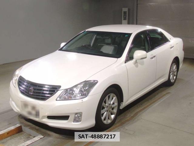 Toyota CROWN 2009-08 7812167-1