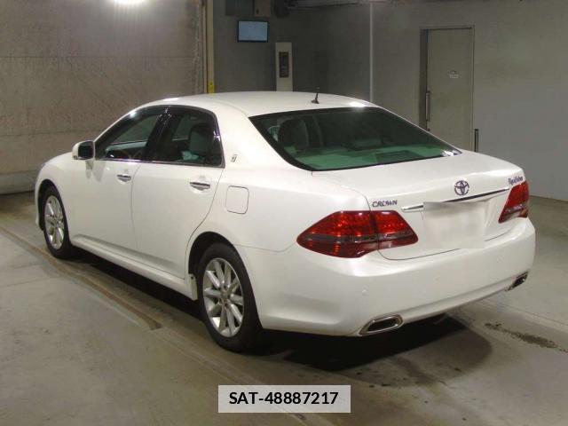 Toyota CROWN 2009-08 7812167-2
