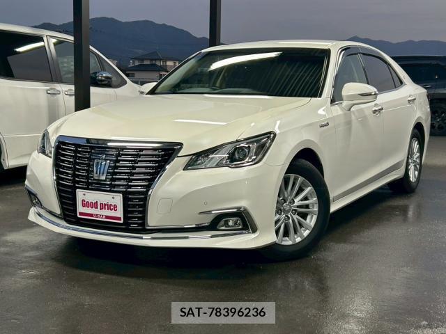 Toyota CROWN 2017-03 7812648-12