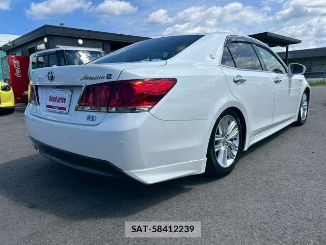 Toyota CROWN 2015-05 7812669-13