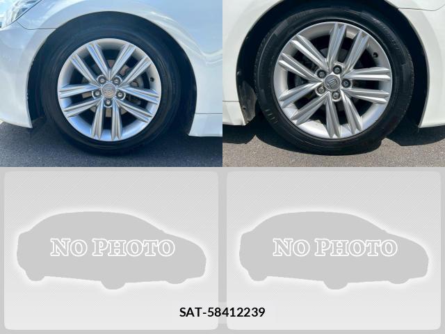 Toyota CROWN 2015-05 7812669-8