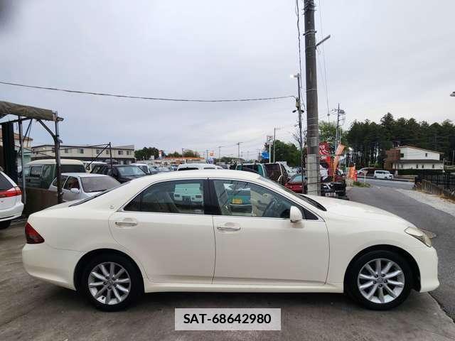 Toyota CROWN 2009-06 7812957-3