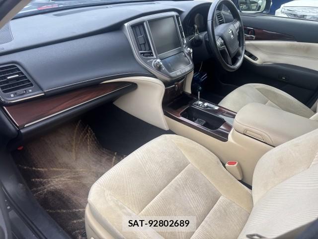 Toyota CROWN 2015-06 7813491-2