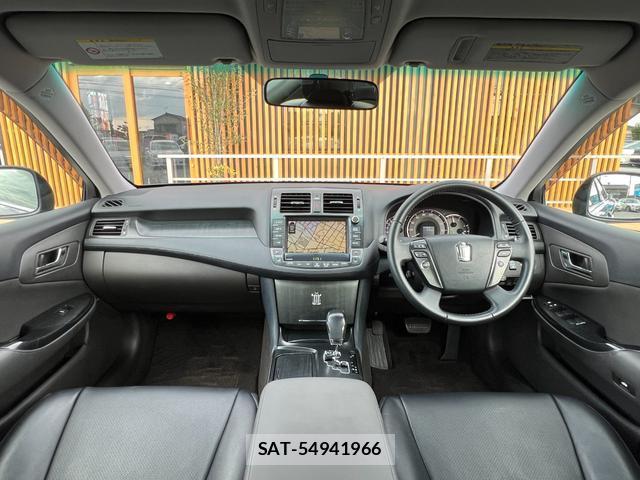 Toyota CROWN 2008-12 7813792-2