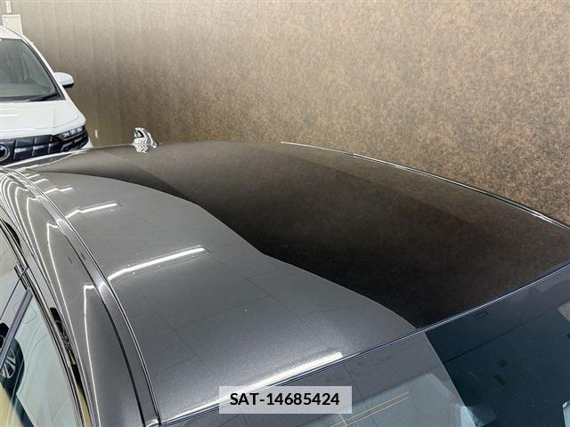 Toyota CROWN 2024-05 7814372-11