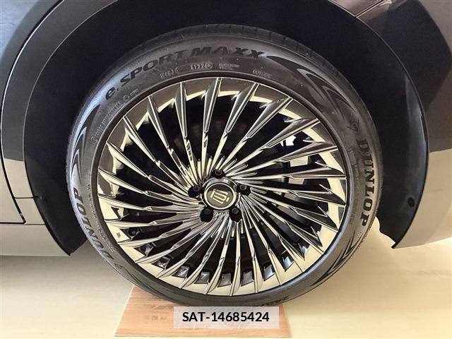 Toyota CROWN 2024-05 7814372-14
