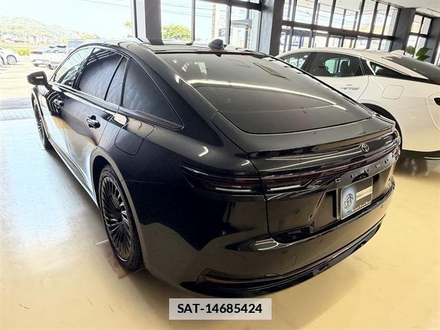 Toyota CROWN 2024-05 7814372-17
