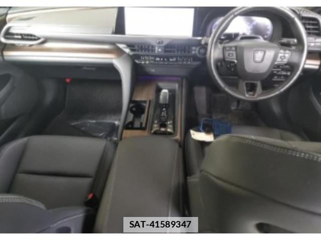 Toyota CROWN 2023-12 7814965-2