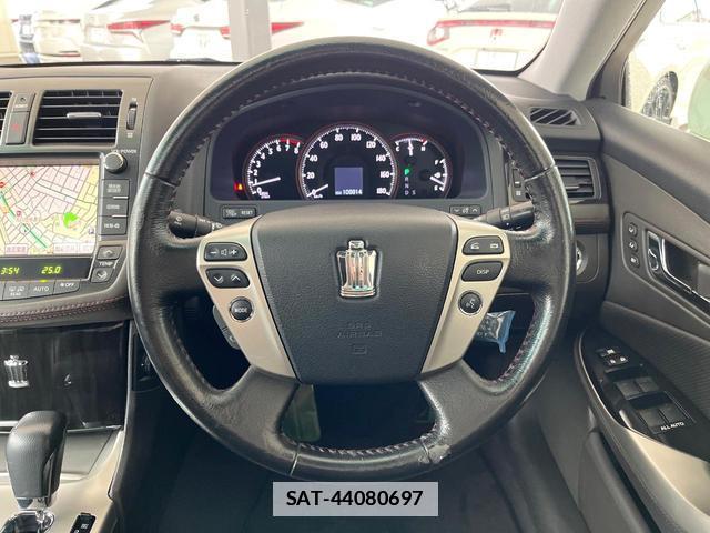 Toyota CROWN 2011-11 7815216-10