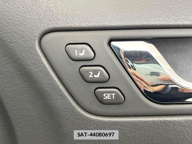 Toyota CROWN 2011-11 7815216-6