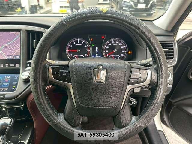 Toyota CROWN 2013-07 7815384-15