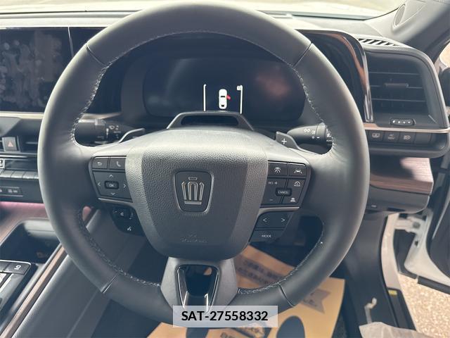 Toyota CROWN 2024-07 7815576-16