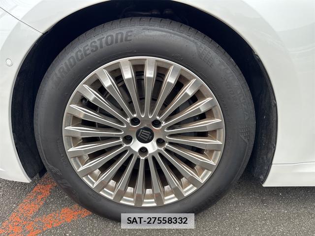 Toyota CROWN 2024-07 7815576-9