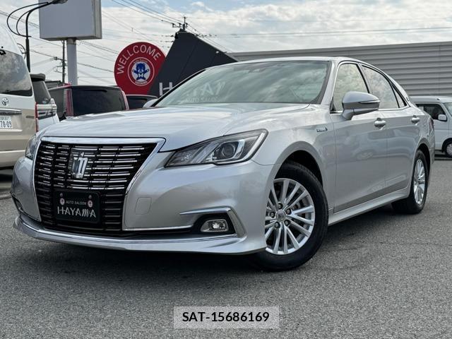 Toyota CROWN 2017-01 7815918-0
