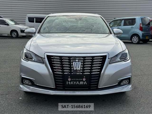 Toyota CROWN 2017-01 7815918-3