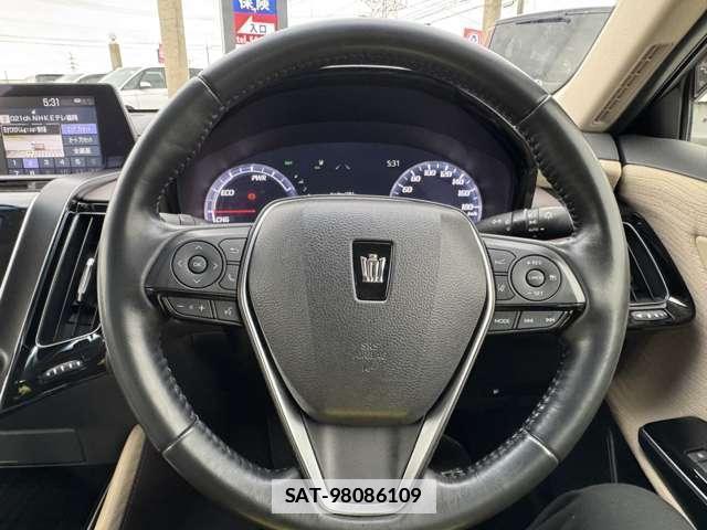 Toyota CROWN 2018-09 7815999-2