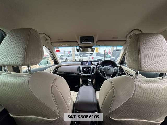 Toyota CROWN 2018-09 7815999-3