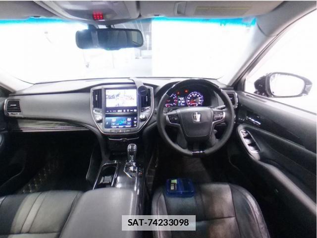 Toyota CROWN 2013-05 7817251-2