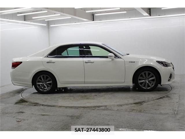 Toyota CROWN 2016-03 7818450-3