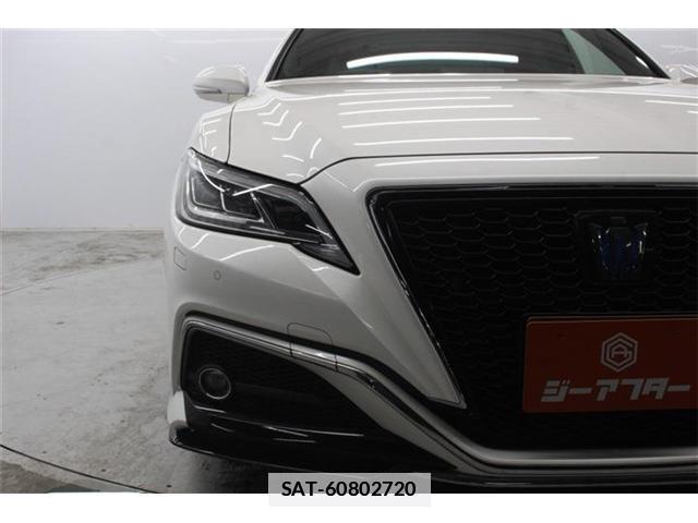 Toyota CROWN 2018-10 7818456-10
