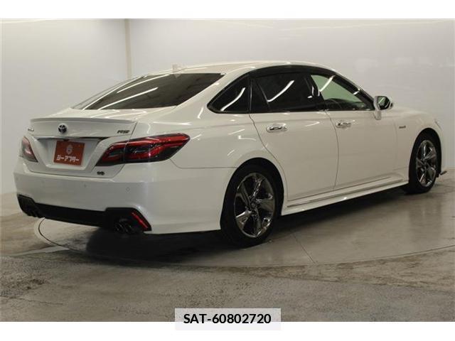 Toyota CROWN 2018-10 7818456-4