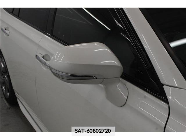 Toyota CROWN 2018-10 7818456-9