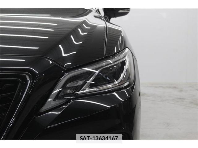 Toyota CROWN 2018-08 7818457-14