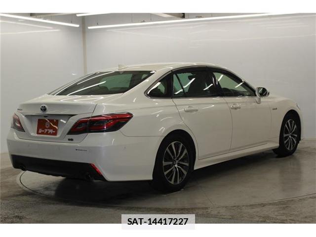 Toyota CROWN 2018-10 7818460-4