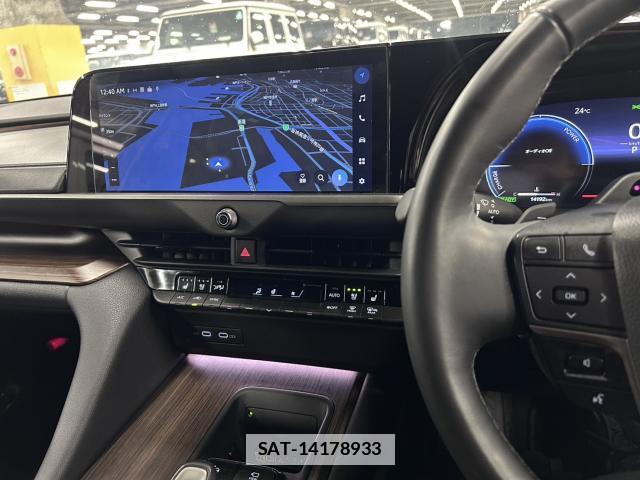 Toyota CROWN 2025-03 7818514-14