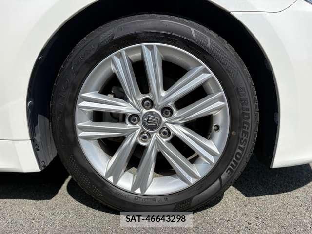Toyota CROWN 2014-01 7819242-6