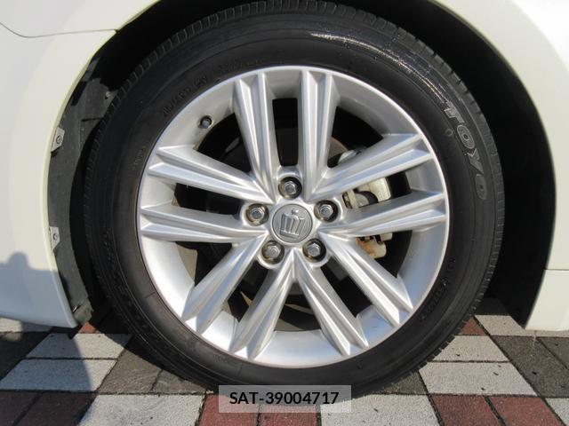 Toyota CROWN 2013-05 7819535-11