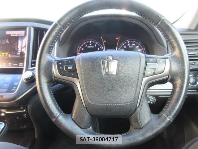Toyota CROWN 2013-05 7819535-14