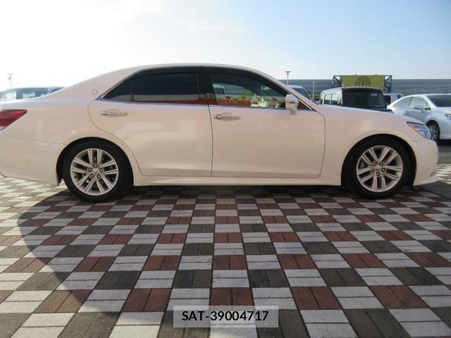 Toyota CROWN 2013-05 7819535-7