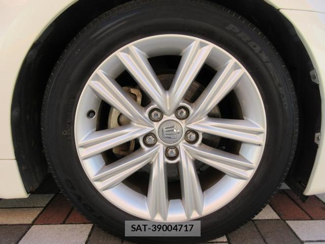 Toyota CROWN 2013-05 7819535-9