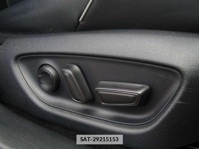 Toyota CROWN 2020-11 7819568-8