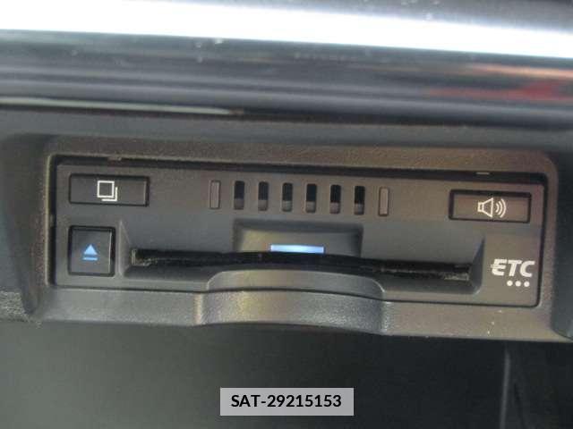 Toyota CROWN 2020-11 7819568-9