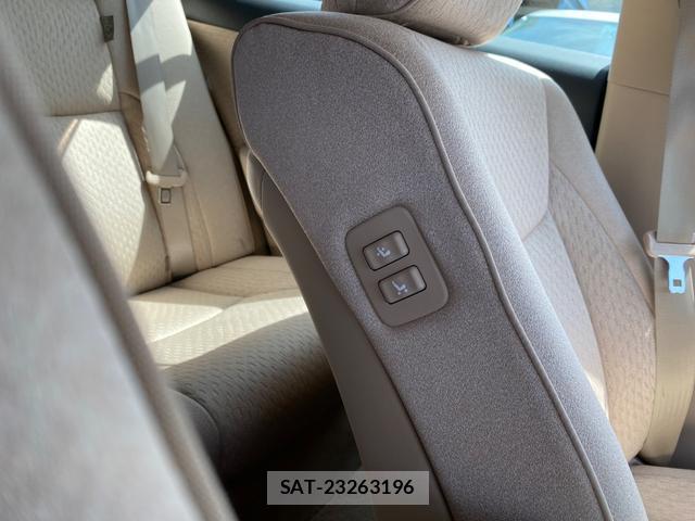 Toyota CROWN 2008-03 7819696-16
